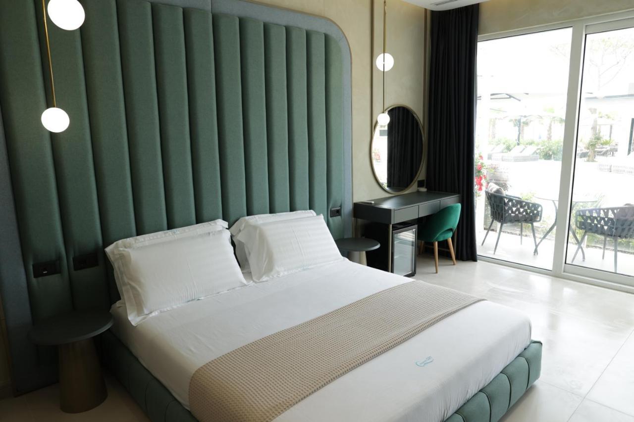 Comfort Suites Golem  Eksteriør bilde