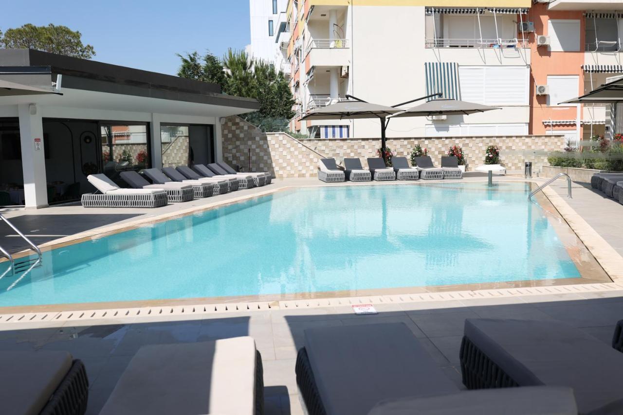 Comfort Suites Golem  Eksteriør bilde