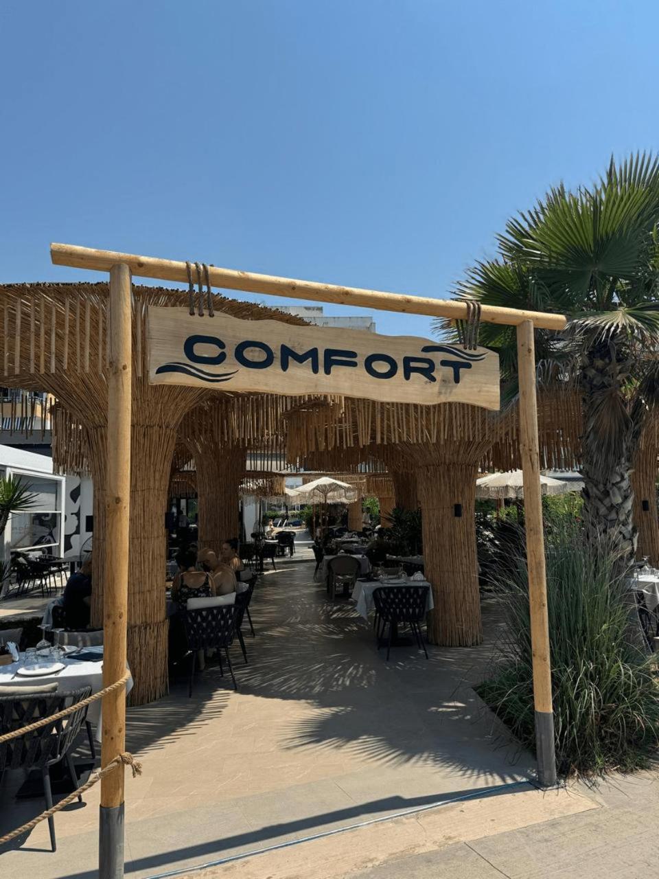 Comfort Suites Golem  Eksteriør bilde